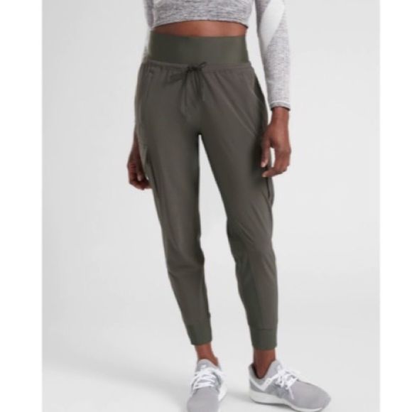 Athleta Pants - Athleta Sutton Jogger Pant - Olive